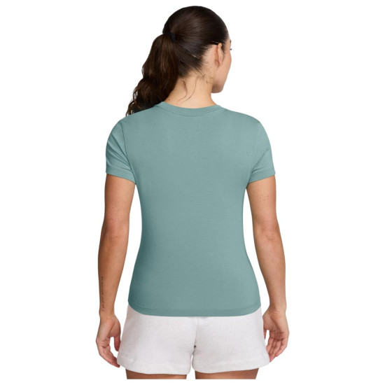 Nike Γυναικεία κοντομάνικη μπλούζα Sportswear Chill Knit Nike Γυναικεία κοντομάνικη μπλούζα Sportswear Chill Knit
